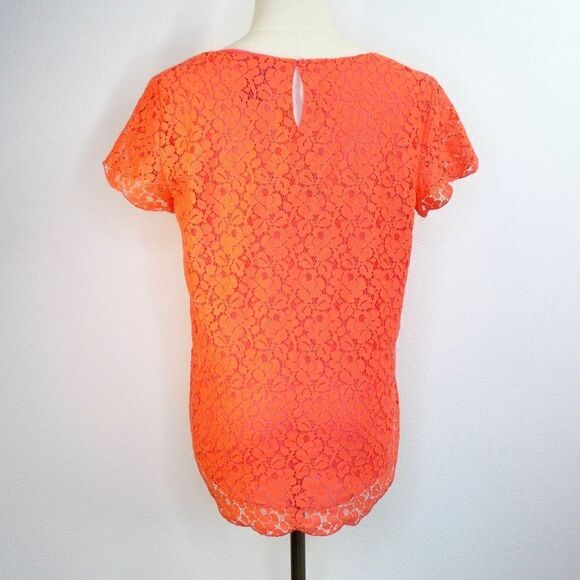 Aritzia Talula Short Sleeve Lace Top - Coral - Size Medium - Excellent Condition - Picture 2 of 16